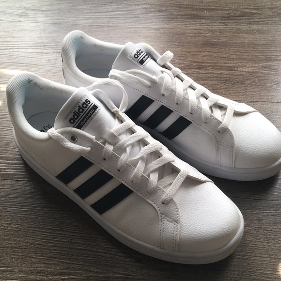 adidas Shoes - Adidas cloudfoam sneakers